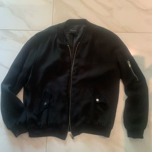 Zara  bomber jacket light weight black